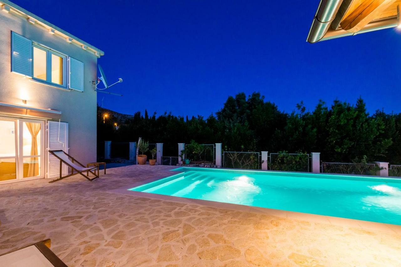 Villa Doli - Lovely Holiday Home With Private Pool Ngoại thất bức ảnh