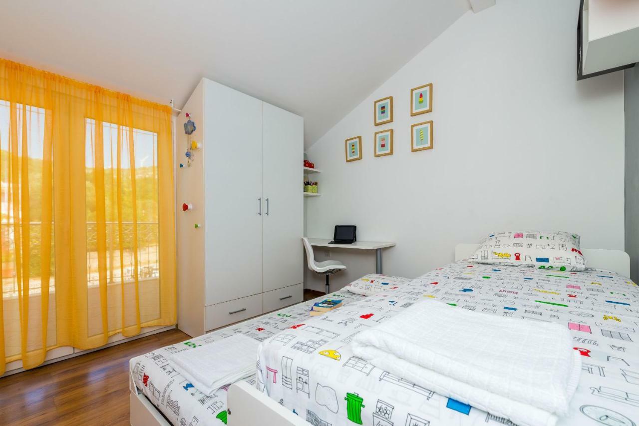 Villa Doli - Lovely Holiday Home With Private Pool Ngoại thất bức ảnh