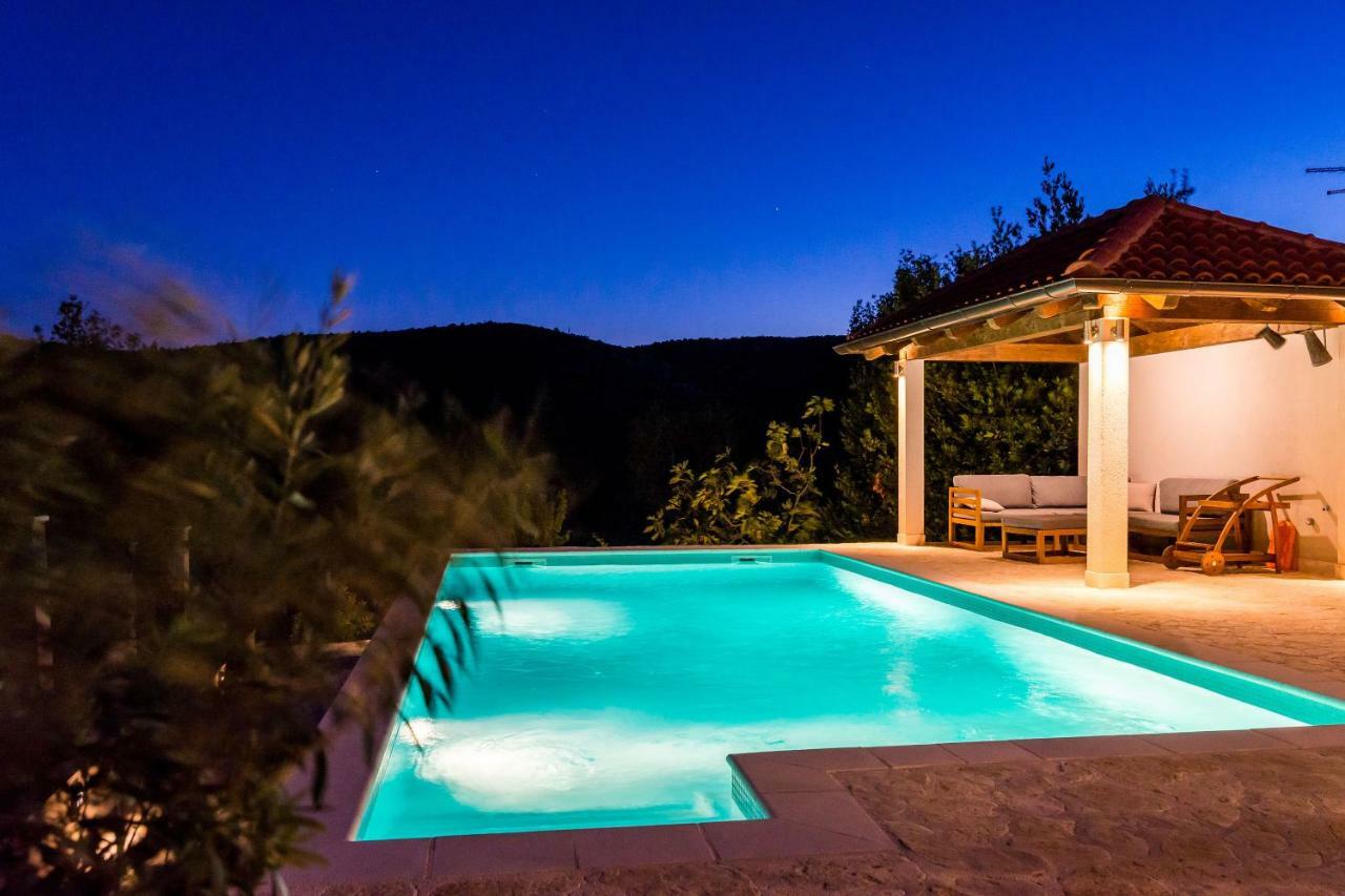 Villa Doli - Lovely Holiday Home With Private Pool Ngoại thất bức ảnh